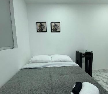 Surquillo Apartamento | alojamiento independiente baño privado