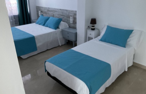 Coveta Fuma Cama Y Desayuno | Alojamiento Med The Blue Med.