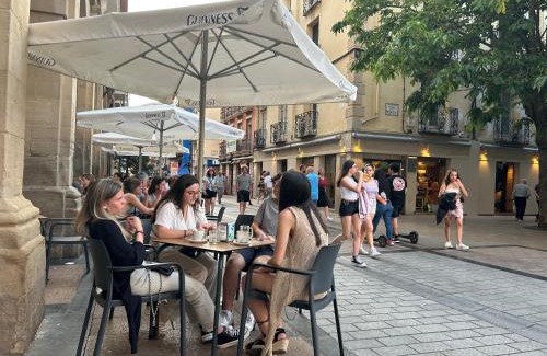 Centro histórico de Logroño Apartamento | Alojamiento Plaza del Mercado