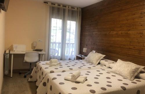 San Juan de Parres Hotel | Alojamiento Rural Cosorios