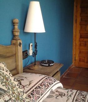 Jaén Casa | Alojamiento Rural la Caseria de Piedra Restaurante