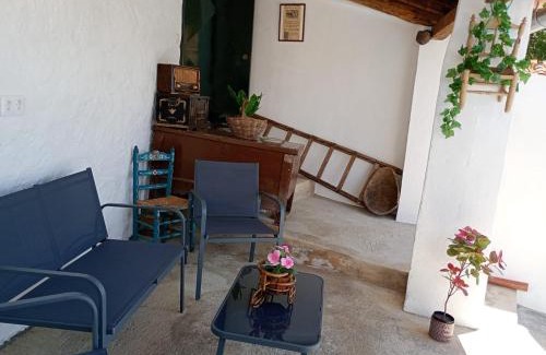 Galaroza Casa | Alojamiento Rural Los Jarritos