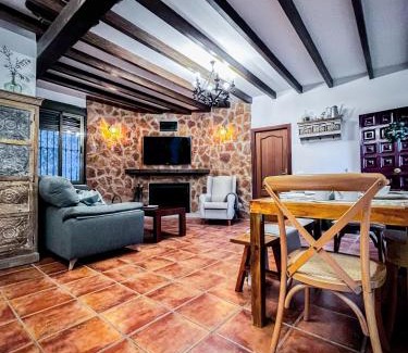 Andújar Casa | Alojamiento Rural Viña El Labrador