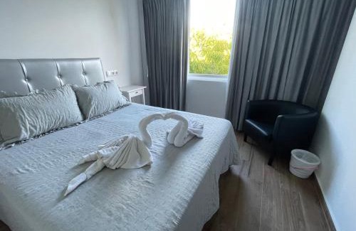 Centro de Conil de la Frontera Hotel | Alojamiento Saturno 1