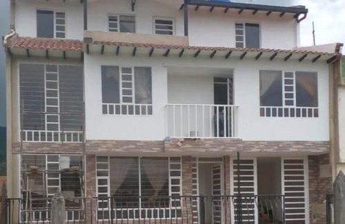 Tibasosa Casa | Alojamiento San Fernando