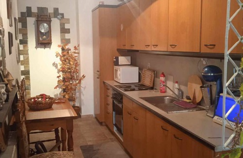 Nea Anchialos Casa | Alonaki Seafront Cottage