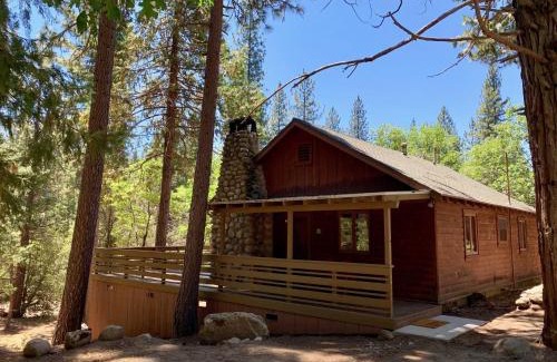 North Wawona Casa | Along The River