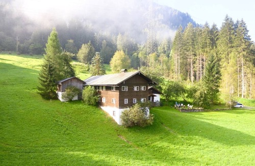 Muhlbach im Pinzgau Cabaña | Alp-Cottage for 15 person Mountains of Salzburg