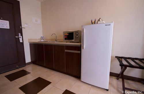 Mandaue Hotel | Alpa City Suites