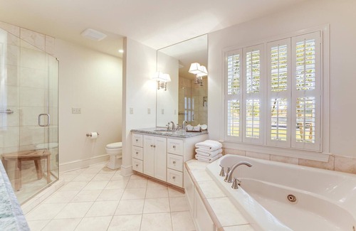 Cambridge Otro | Alpaca Farm on Chesapeake Bay - 86 Private Acres, Heated Pool, Beach, 600' Pier