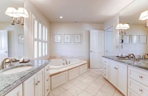 Cambridge Otro | Alpaca Farm on Chesapeake Bay - 86 Private Acres, Heated Pool, Beach, 600' Pier