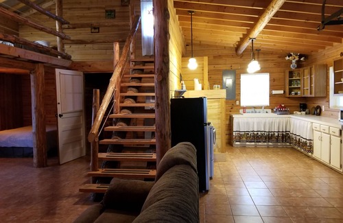 Glover Cabina | Alpaca Farm Stay