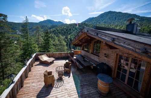 Scharnitz Apartamento | Alpe Chalets Goldener Hirsch