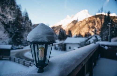 Scharnitz Apartamento | Alpe Chalets Goldener Hirsch