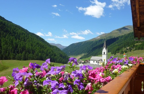 Melago Casa | Alpen Suite- New vacation apartment in a fantastic location with stunning panoramic views