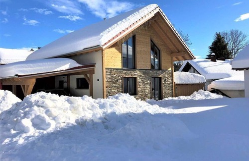 Oberzollhaus Casa | Alpenchalet Allgäu - vacation home, shower or bath, WC, 2 bedrooms