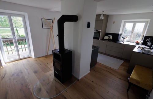 Gmain Apartamento | Fantastic, modern apartment for 4 people above the rooftops of Bad Reichenhall