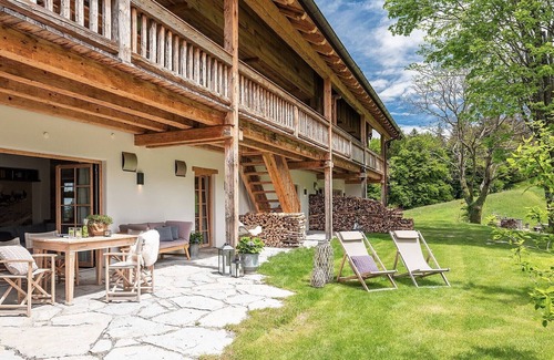 Frasdorf Apartamento | Alpenglühen-chalet-suite 90m², 2 Schlafzimmer, Wohnraum mit Küche und Bad mit Sauna
