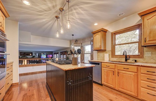 Southwest Colorado Springs Casa | Alpenglow COS: Your Family’s Adventure Starts Here – Hot Tub, Game Room & More!