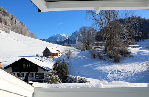 Rappele Apartamento | Alpenglück vacation apartment with swimming pool and sauna