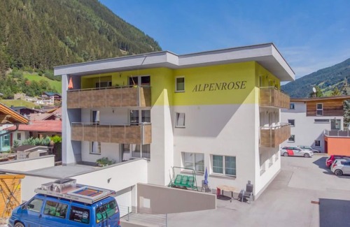 See Apartamento | Alpenrose by Interhome