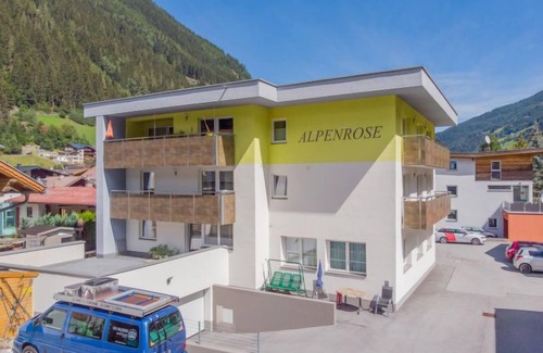See Apartamento | Alpenrose by Interhome