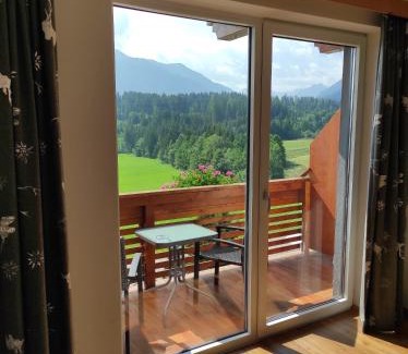 Flachau Apartamento | Alpin Apart