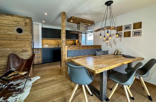 Rauris Apartamento | Alpine Apartment Goldquell - Infrarot Kabine, National Park Sommerkarte und Bergblick