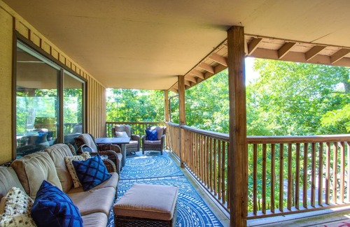 Blowing Rock Casa | Alpine Cottage Walking distance to App Ski cottage