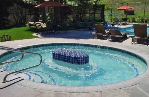 Tahoe Woods Condominio | Alpine Escape (Room), near lake & ski