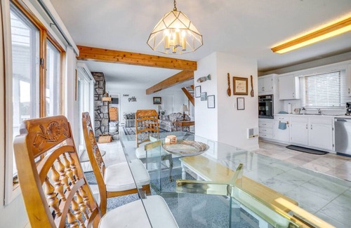 Terra Alta Casa | Alpine Lake Resort Home: Stunning Lake Views!
