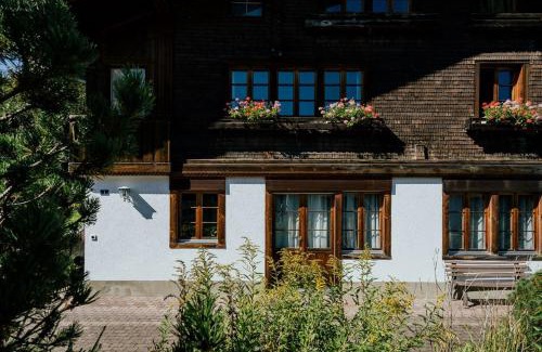 Schwanden bei Brienz Apartamento | Alpine Oasis in Schwanden next to Brienz