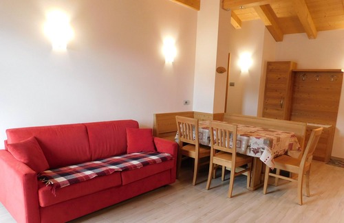 Vigo di Fassa Apartamento | Alpine style apartment with beautiful view