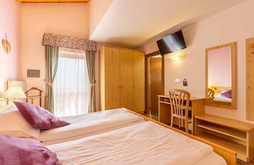 San Giovanni di Fassa Hotel | Alpine Touring Hotel