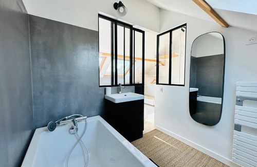 Coutevroult Apartamento | Alpine Valley - Appartement familial Disneyland Paris - wifi et parking inclus !