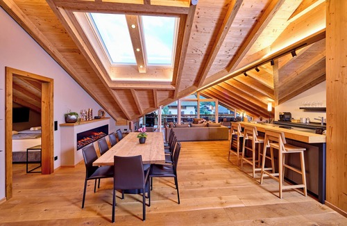 Garmisch-Partenkirchen Chalet De Esquí | Alpines Chalet "beatrice" mit Privater Sauna und Traumhaftem Ausblick