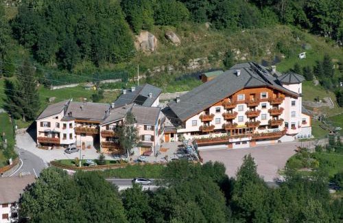 Prestone Hotel | Alps Oriental Wellness HOTEL