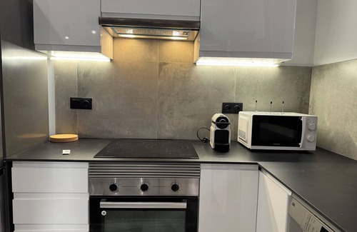 Puigpelat Apartamento | Alt Camp by Unik Vacation