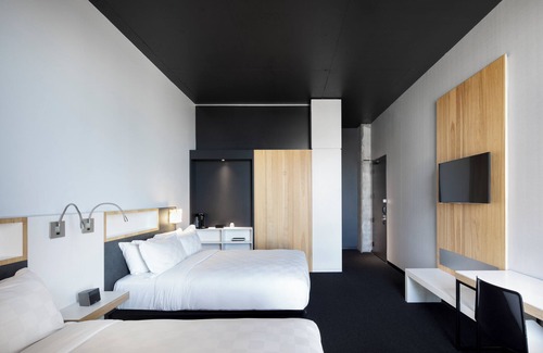 Downtown Winnipeg Hotel | Alt Hotel Winnipeg