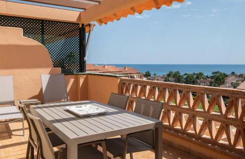 El Faro Apartamento | Alta Lomas Sea Heights by Alfresco Stays