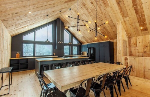 Saint Ferreol les Neiges Chalet De Esquí | Alta - Modern Chalet for 19 people