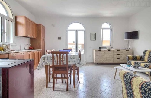 Torre Vado Casa | Alta Marea - Three Bedroom House, Sleeps 6