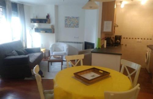 Latas Apartamento | ALTA MONTAÑA - GOLF & RELAX - PIRINEO DE HUESCA - VALLE de TENA