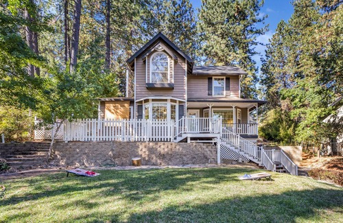 Alta Sierra Casa | Alta Sierra’s Getaway home- pool, hot tub, golf course and private bar