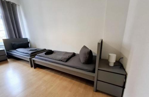 Suedvorstadt Apartamento | Altbauwohnung direkt an der Karli mit Balkon - Netflix inklusive
