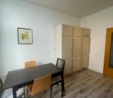 Gemarkung Vohwinkel Apartamento | Altbauwohnung mit 2 Balkonen