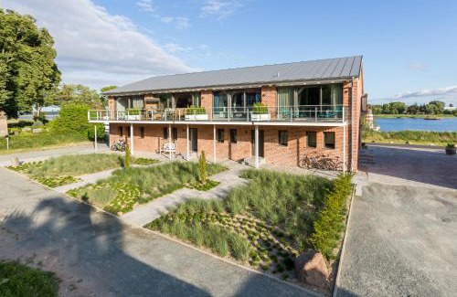 Waase Casa | Alte Scheune am Focker Strom
