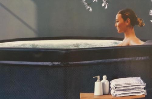 Vrpolje Casa | Altea holidey home with Jacuzzi and free parking