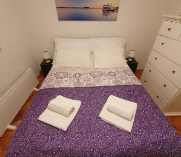 Vrpolje Casa | Altea holidey home with Jacuzzi and free parking