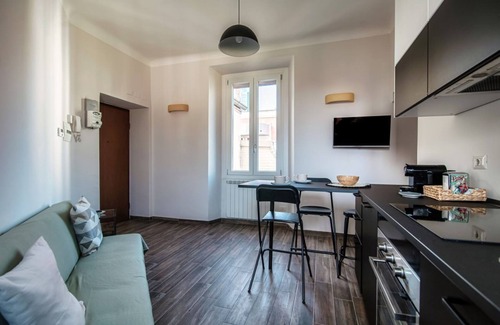 Abbadesse Apartamento | ALTIDO Stylish Flat, 5-Minute Metro Trip to Centre